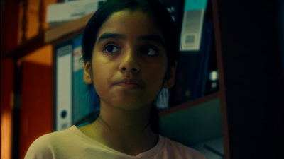 La asistente (L'assistante)